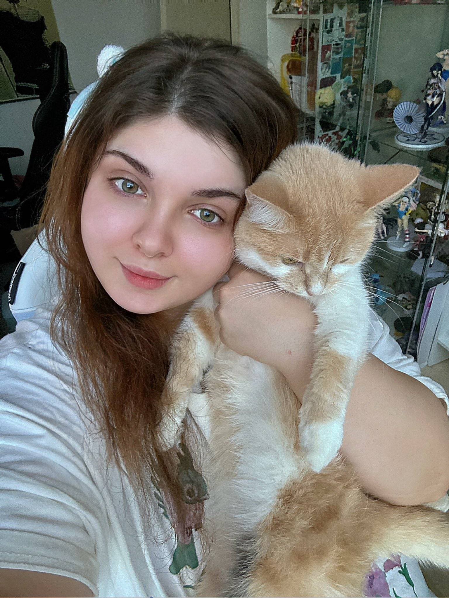 Helloliv